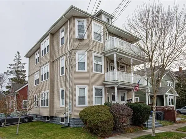 219 Cole Ave, Providence, RI 02906