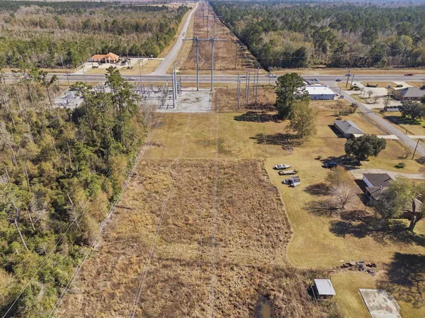 Gateway Dr, Lake Charles, LA 70611