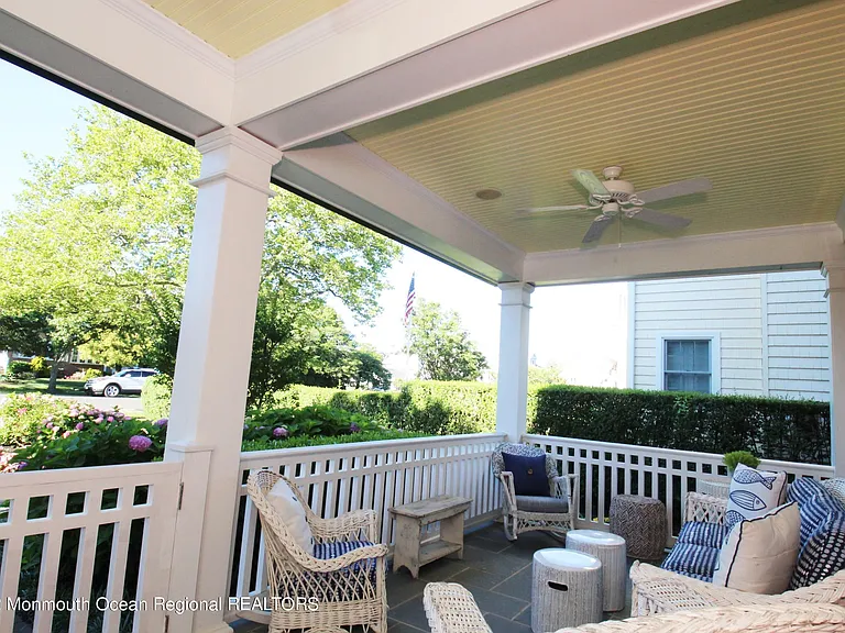 106 Stockton Blvd — Photo 3