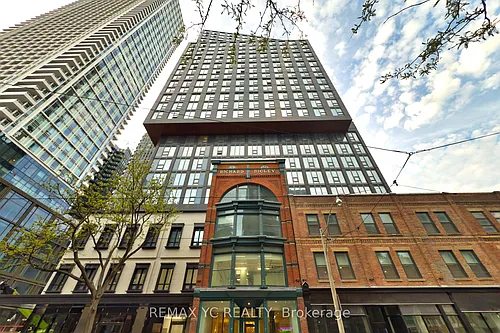 100 Queen St E Photo 1