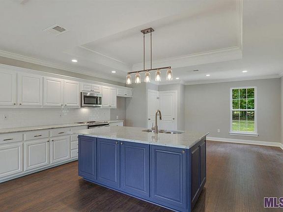 4th image of 602 Lakeview Dr
