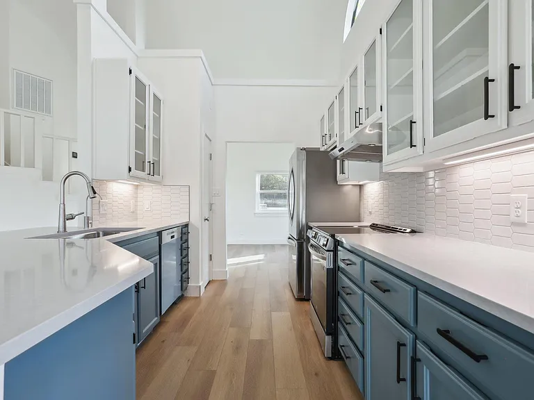 4 Concord Cir — Photo 9