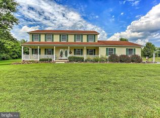 410 Hill Rd, Hanover, PA 17331