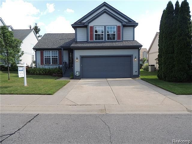 1st image of 6465 Lake Meadow Dr
