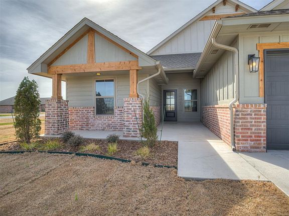 3rd image of 8702 Beth Ln