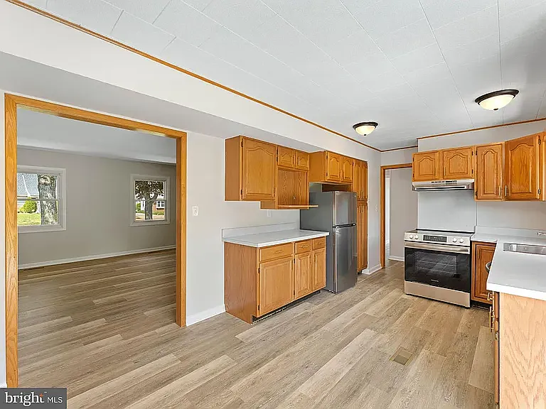 20 Huntington Ln — Photo 5