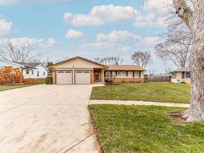 231 Fern Dr, Elk Grove Village, IL, 60007