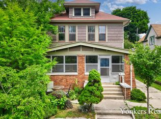 735 Lockwood St NE, Grand Rapids, MI 49503