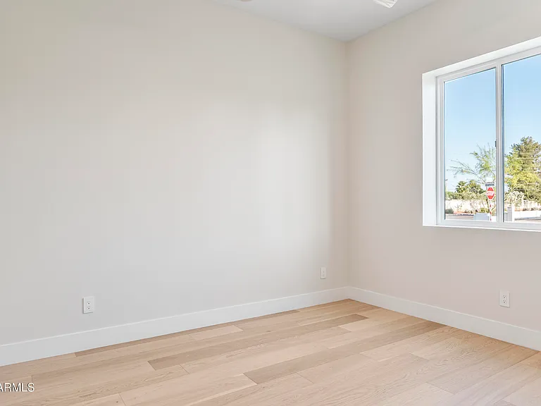 5540 E Dahlia Dr — Photo 39