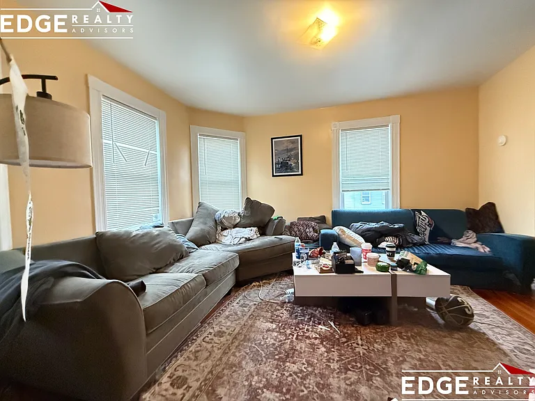 225 Parsons St #1 — Photo 2