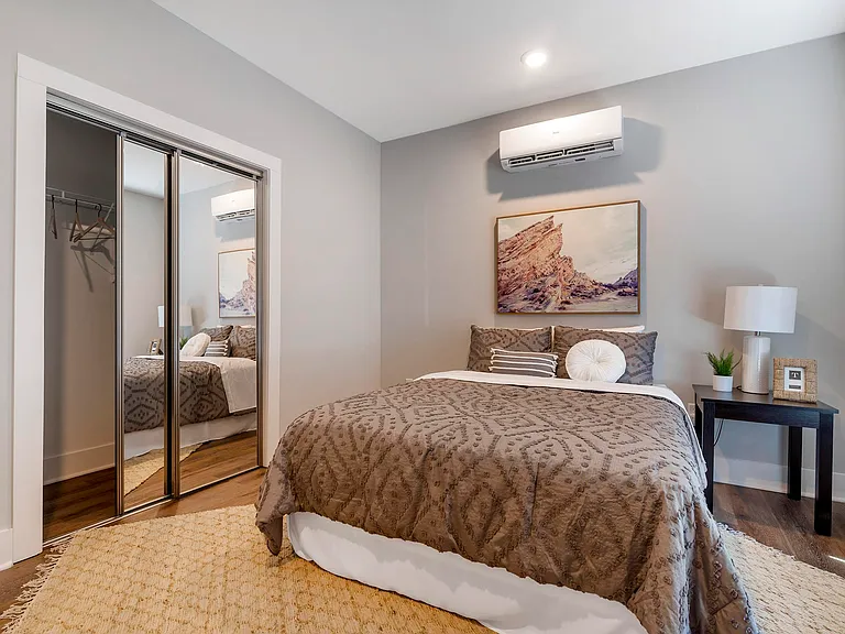 The Pointe Grand Apartment Homes — Photo 29