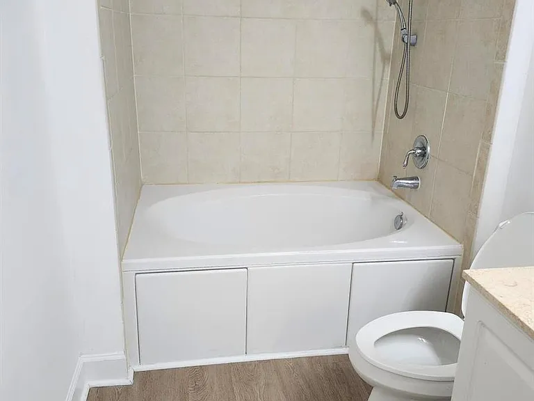 1660 Renaissance Commons Blvd #2504 — Photo 7