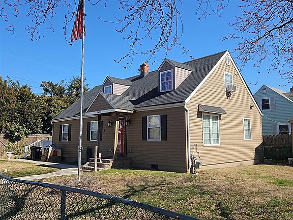 2nd image of 3423 Court Way