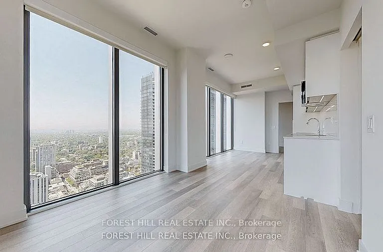 8 Cumberland St #4703 — Photo 5