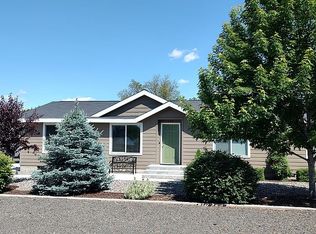 340 NE 7th St, Irrigon, OR 97844
