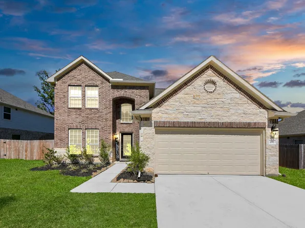 297 Gallant Fox Way, New Caney, TX 77357