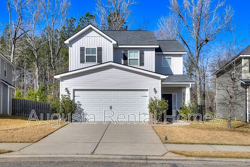 1st image of 926 Linsmore Ave