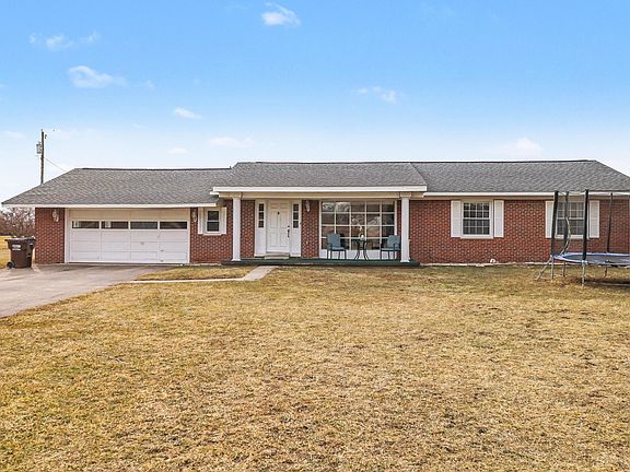 3rd image of 11329 Crowe Rd