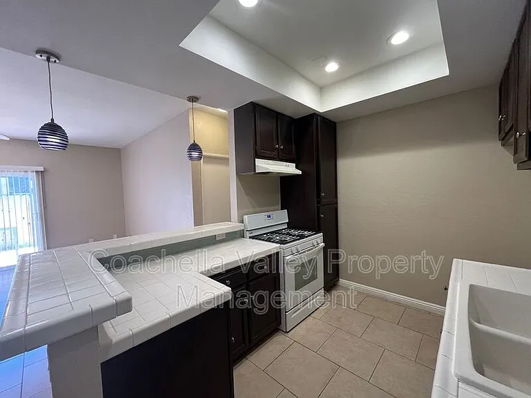 32205 Cielo Vista Rd #B — Photo 14