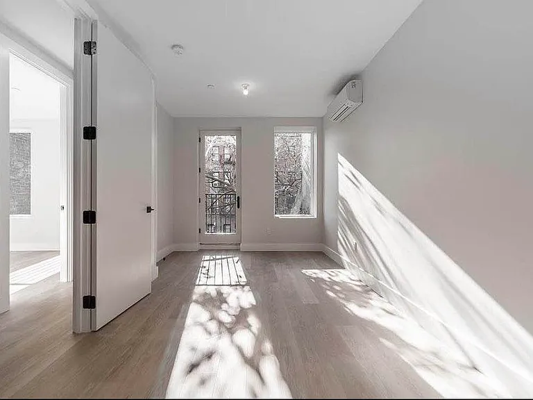 727 Dekalb Ave #3A — Photo 7