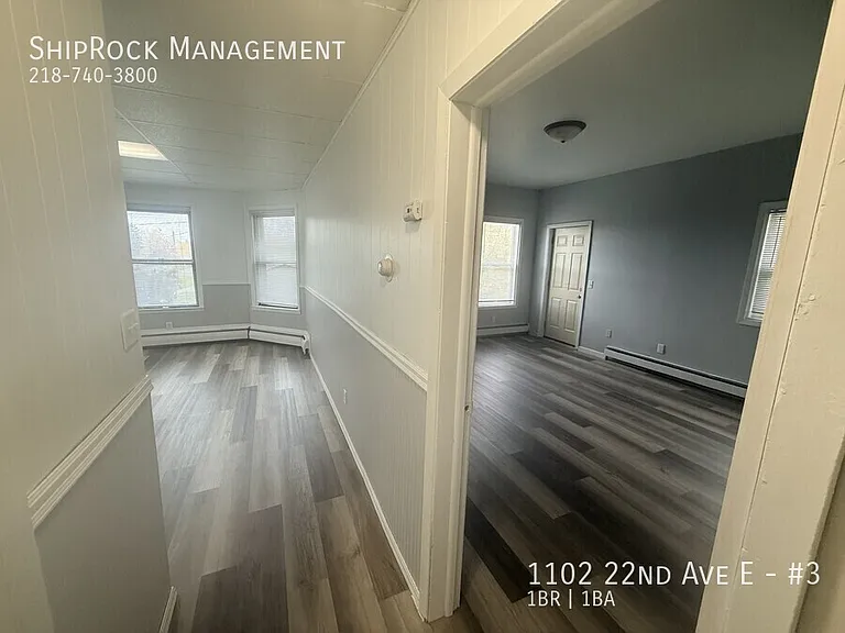 1102 22nd Ave E #3 — Photo 2