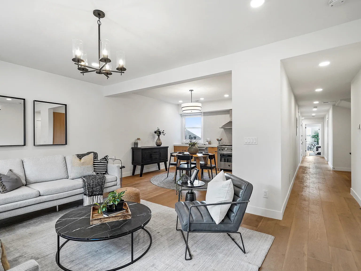 3 bed, $12,000 — Photo 4