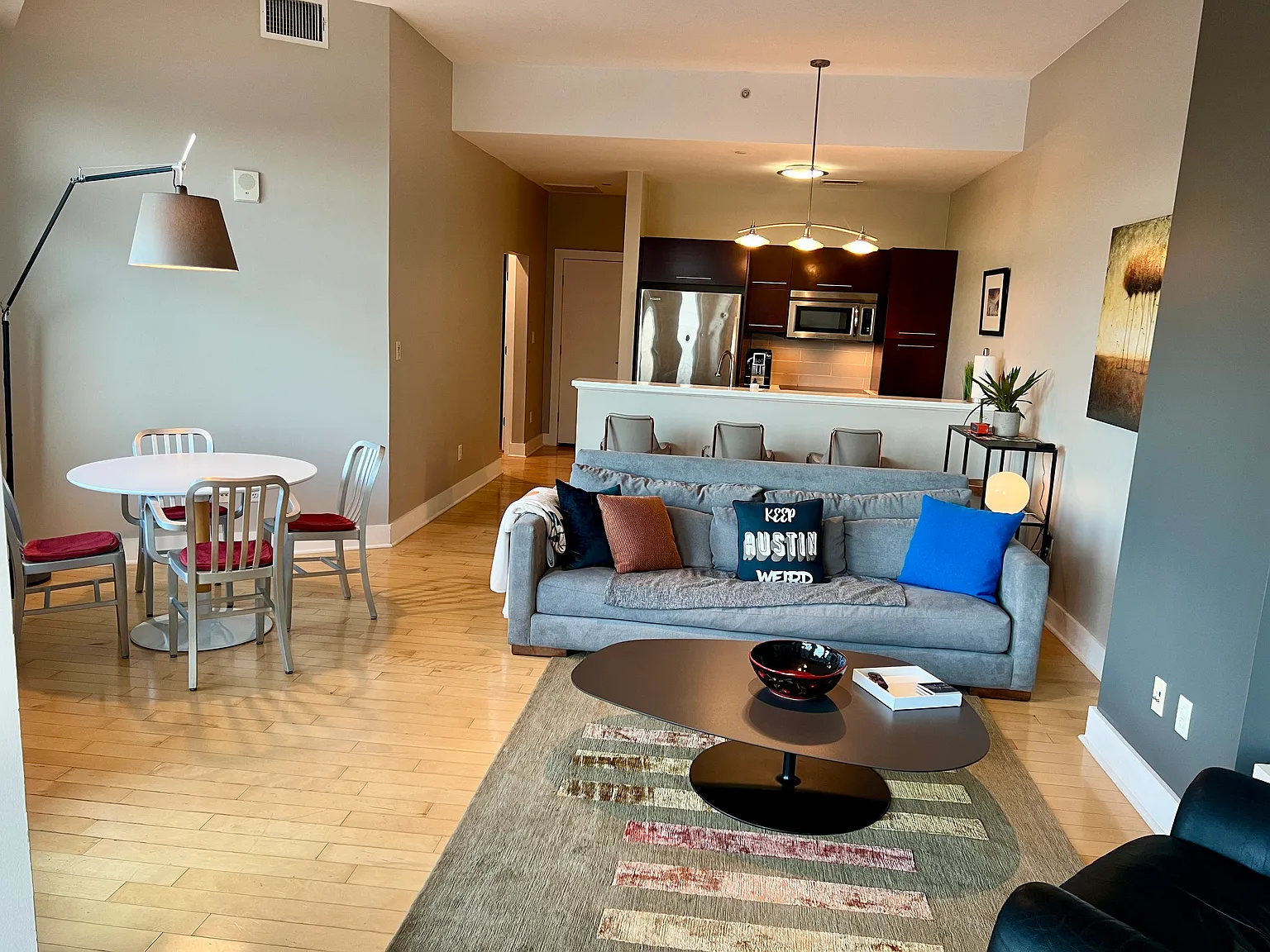 603 Davis St — Photo 4