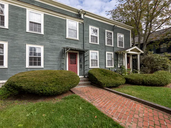 20 Darling St, Marblehead, MA 01945