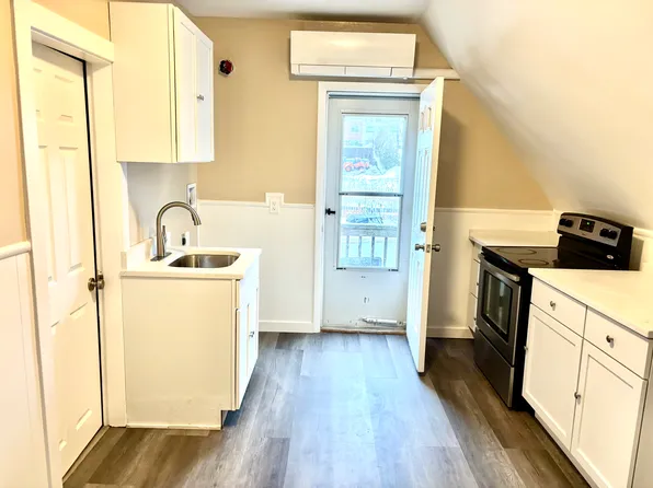 21 High St #2M, Southbridge, MA 01550