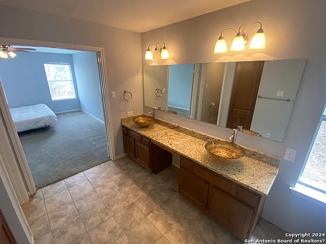 576 Gallagher Dr — Photo 20