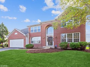 2092 Mark Cir, Bolingbrook, IL 60490