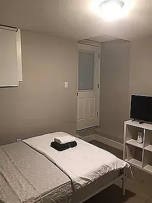 Rented by Brickview NYC Realty NYV LLC | media 6