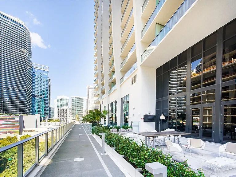 1010 Brickell Ave #4607 — Photo 52