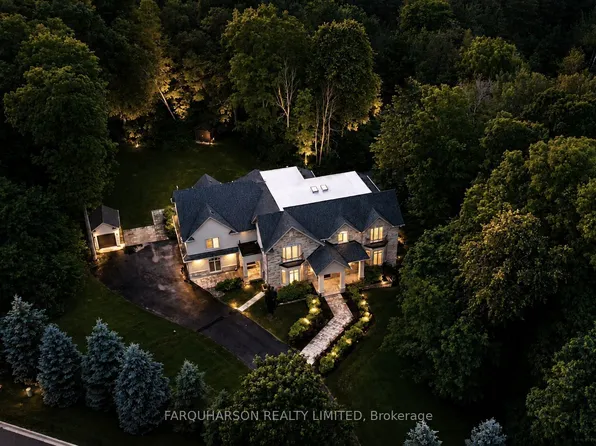 19 Glenhill Trl, Whitchurch Stouffville, ON L4A 1L9