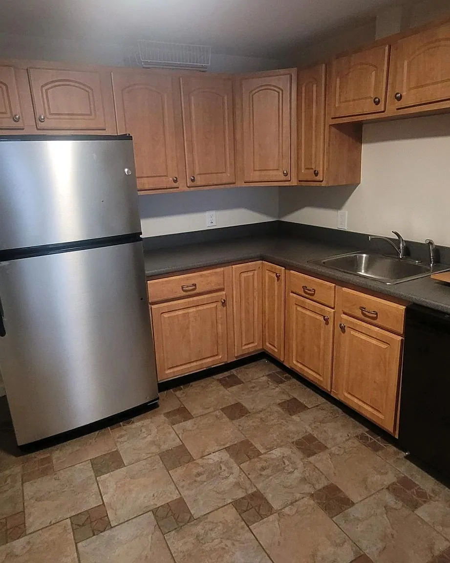 22 Inverness Ave — Photo 1