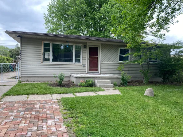 9350 Biddle St, Romulus, MI 48174