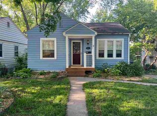 111 Highland Dr, Iowa City, IA 52246