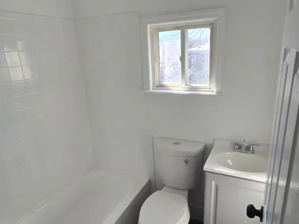 1802 Hope St, Baltimore, MD 21202