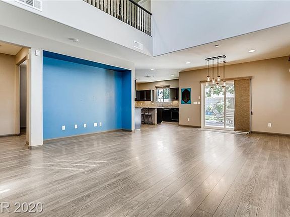 5th image of 8823 Whitewater Autumn Ct