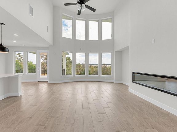 4th image of 168 Montecilo Dr