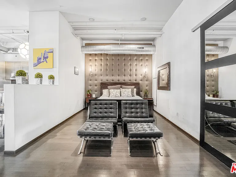 1645 Vine St #1007 — Photo 20