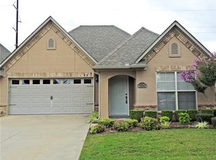 2009 SW Stonegrove Rd, Bentonville, AR 72712