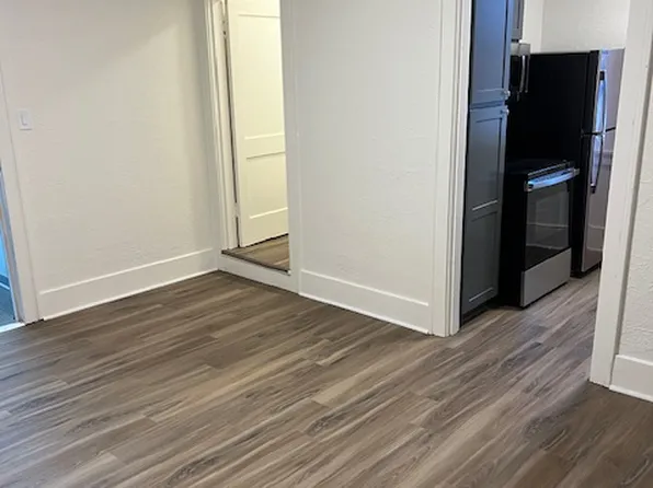 1237 Commerce Ave, Longview, WA