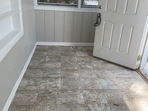 2nd image of 311 Lowdermilk St