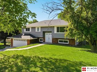 3083 College Dr, Blair, NE 68008