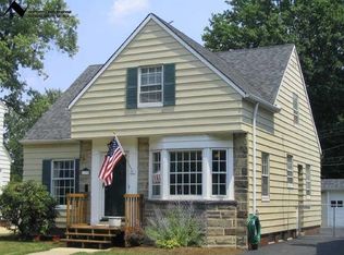 1179 Piermont Rd, South Euclid, OH 44121