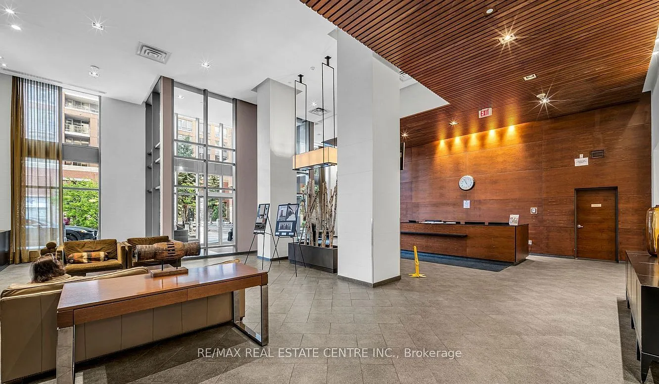 4090 Living Arts Dr — Photo 4