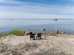 70 Wahnekewening Dr, Tiny, ON L0L2J0