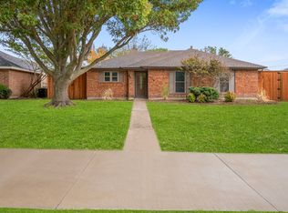 2218 Fuqua Rd, Rowlett, TX 75088