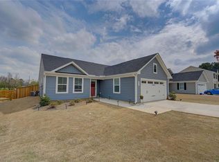 371 Cartecay Dr, Calhoun, GA 30701